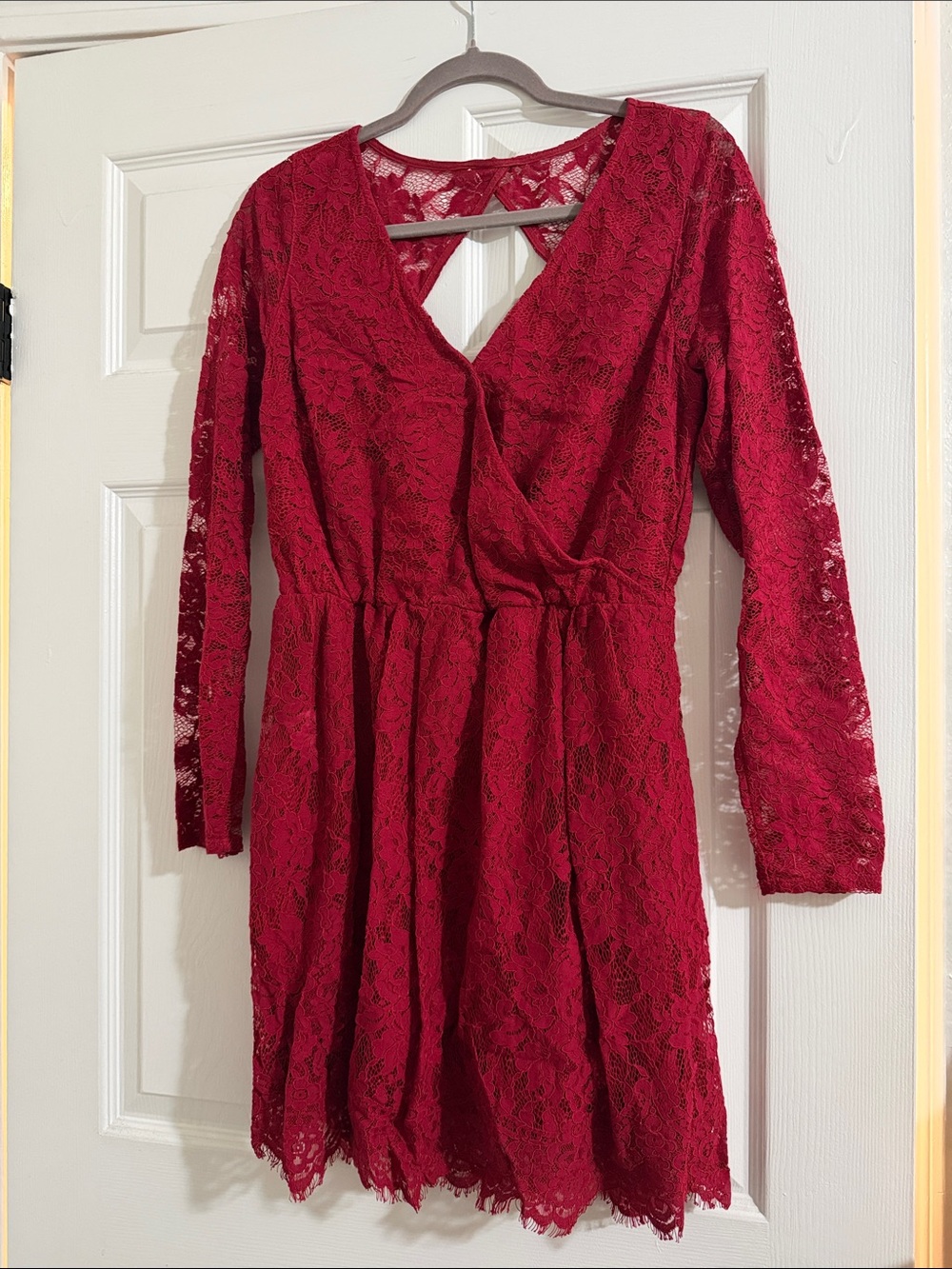 Abercrombie Red Lace Long-Sleeve V-Neck Dress